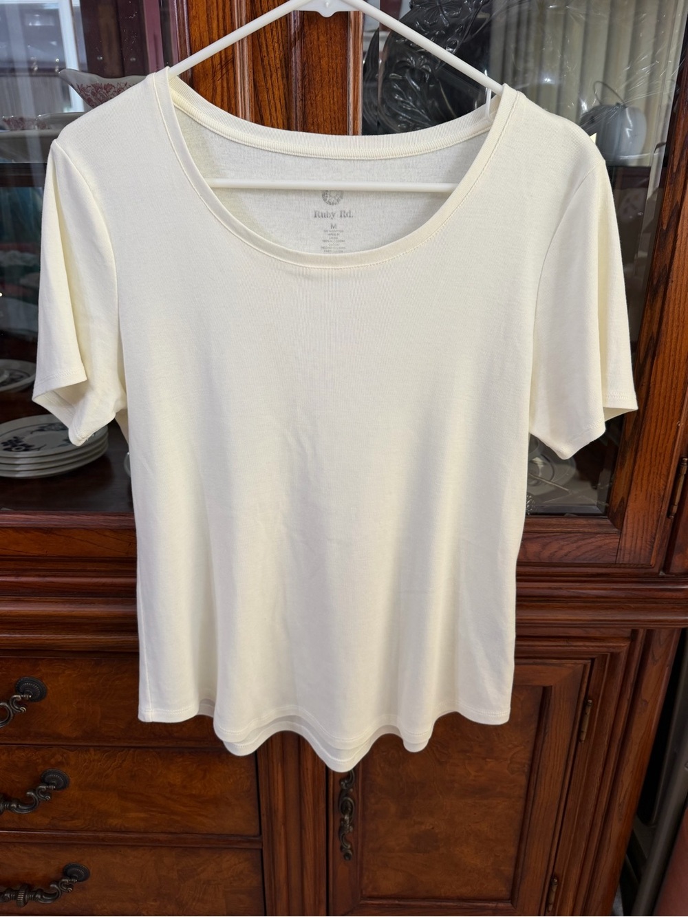 Ruby Rd. Cream Short Sleeve Scoop Neck Tee